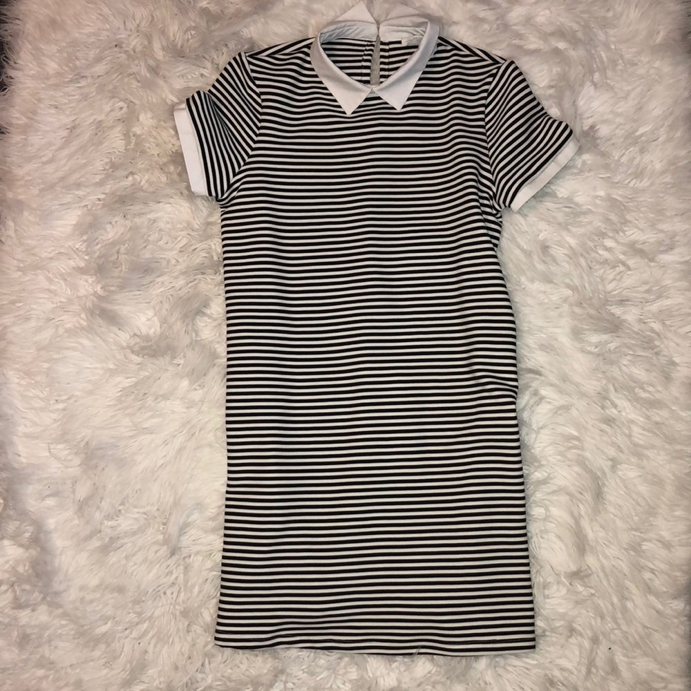 Contrasting caller dress💜